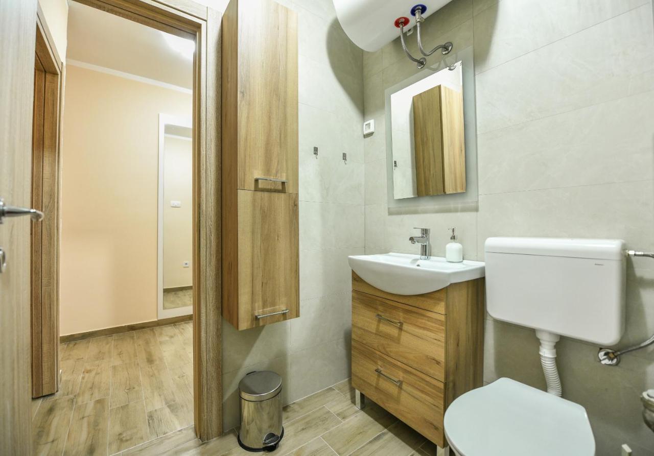 Apartman Centar 2 Podgorica Exterior foto
